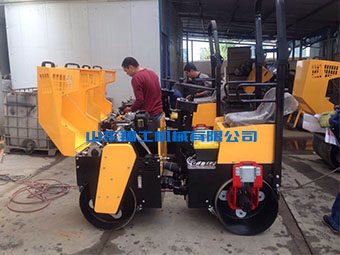 全液壓小型壓路機是什么概念？為什么叫全液壓