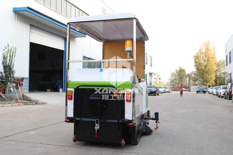 電動(dòng)掃地車生產(chǎn)廠家告訴你掃地機(jī)購(gòu)買的必要性！